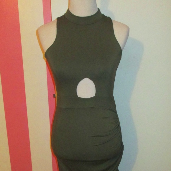 Goodtime USA Dresses & Skirts - Green Asymmetrical dress in SIZE MEDIUM Womens